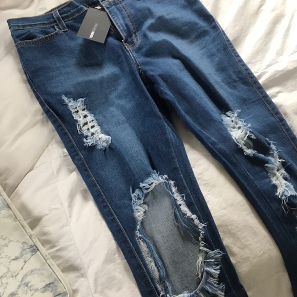 Fashion Nova Beach Bum Jeans - Picture 2 of 3